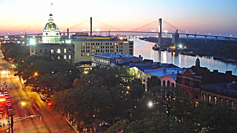 SavannahRooftopViewNW20140422