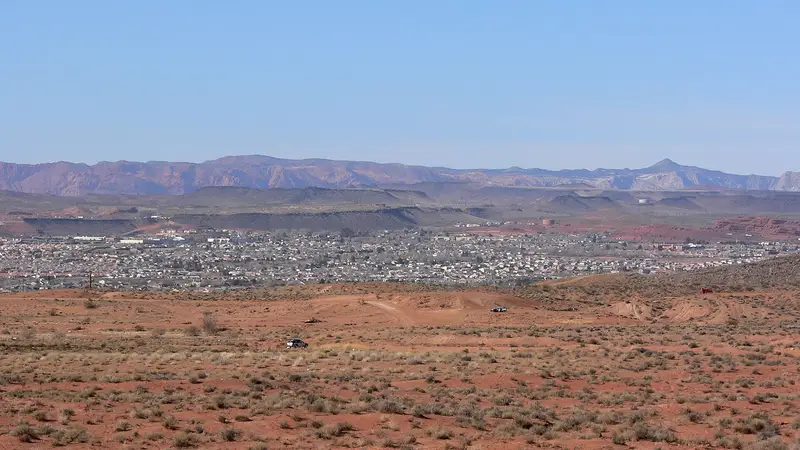 St George Utah from east 1